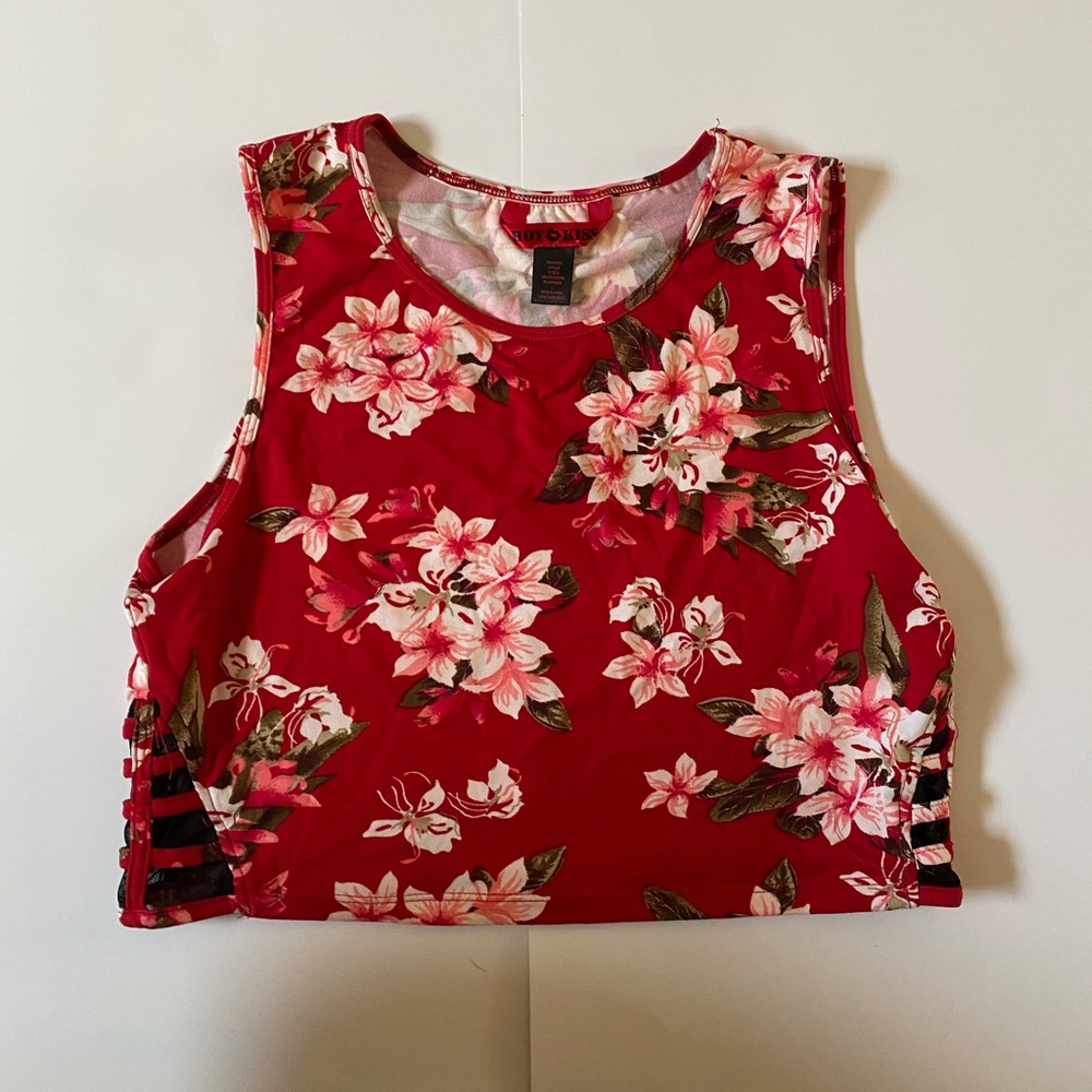 Cropped floral top